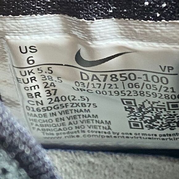 Size 6M/7.5Women - Nike KD14 Oreo shoes - Picture 7 of 7